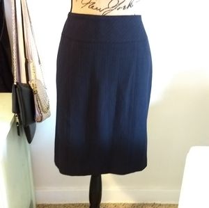 Worthington Size 16 Navy Striped Pencil Skirt
